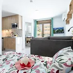 2 Charming In Americas Apartamento *