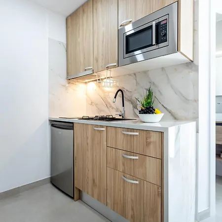 2 Charming In Americas * プラヤ・デ・ラス・アメリカス